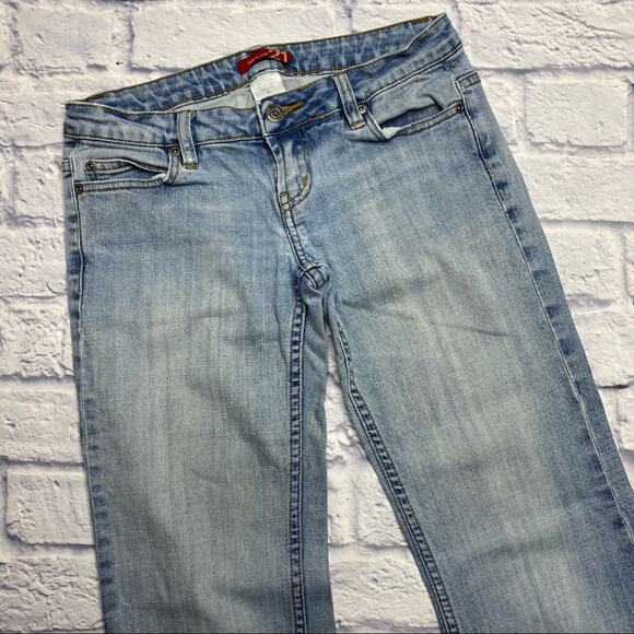 Twenty One Jeans - Picture 2 of 8